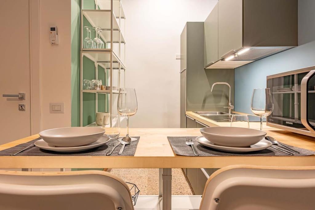 Guest Planet - Cozy Housing Porta Romana M3 มิลาน ภายนอก รูปภาพ